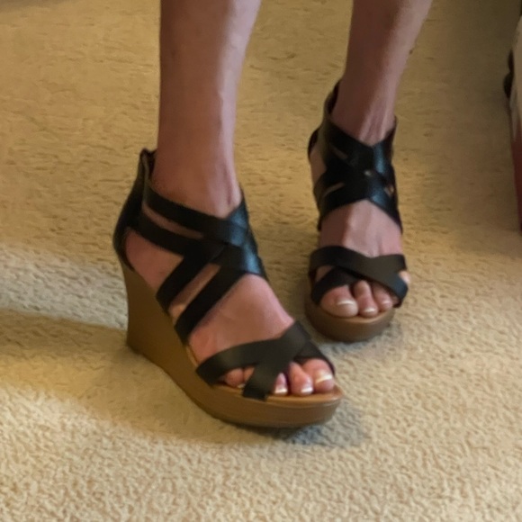 NEW Ana wedge sandals, black size 9.5 - Picture 2 of 2